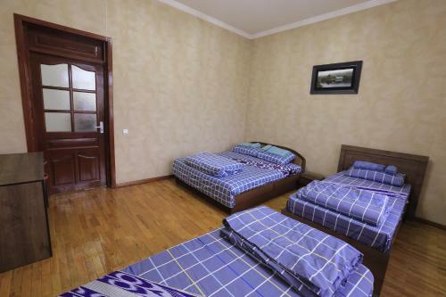 Yellow Hostel Dushanbe