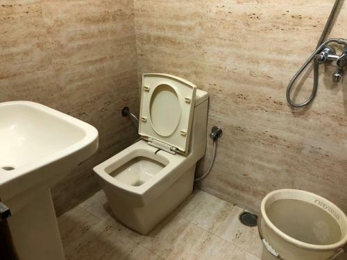 Hostal Hotel Ginni Executive By Devista