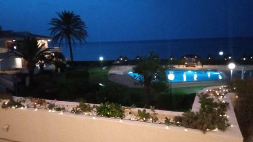 Apartamento Primera L�nea De Playa