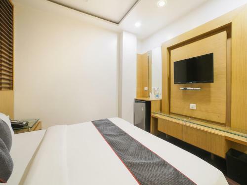 Oyo Townhouse 615 Hotel Pearl Inn
