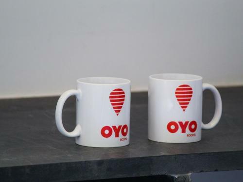 Hotel Oyo 72545 S R Guest House