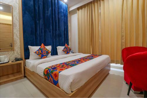 Fabhotel Diamond Villa