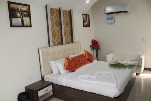 Hotel Infinity Rubystone Express Amritsar