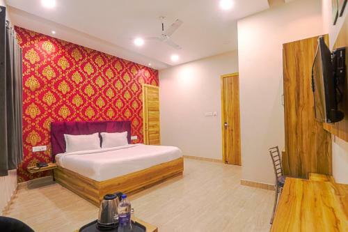 Fabhotel Alpine Inn