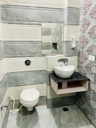 Hotel Kabir Residency