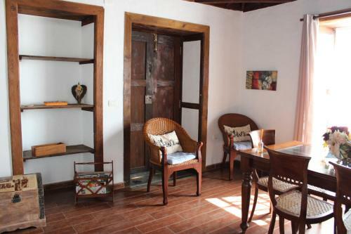 Casa Basilisa Capote