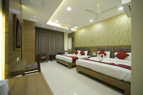 Hotel S.s Royal