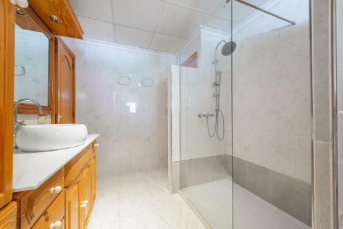 Can Malondra, Villa Para 8 Con Piscina Y Jardines