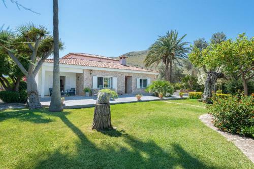 Can Malondra, Villa Para 8 Con Piscina Y Jardines