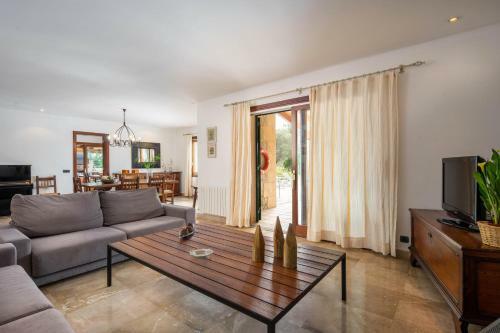 Villa Les Oliveres Antonia