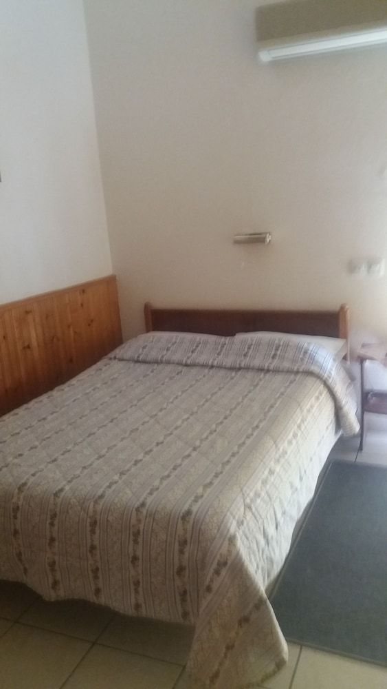 Hotel Pyrassos