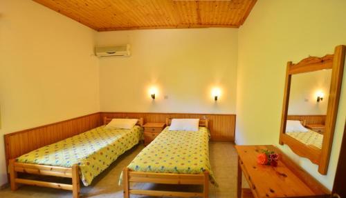 Kapases Studios & Apartments