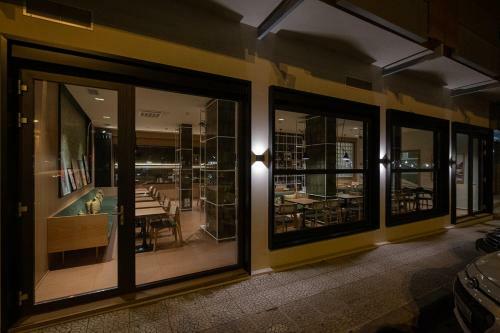 Hotel Dimokritos