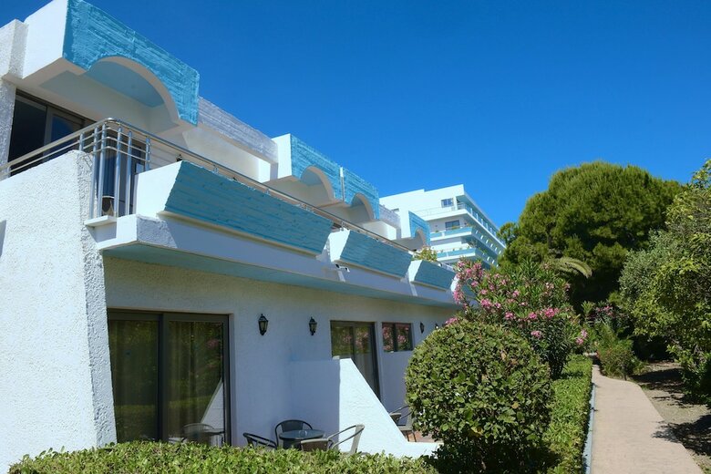 Hotel Blue Horizon