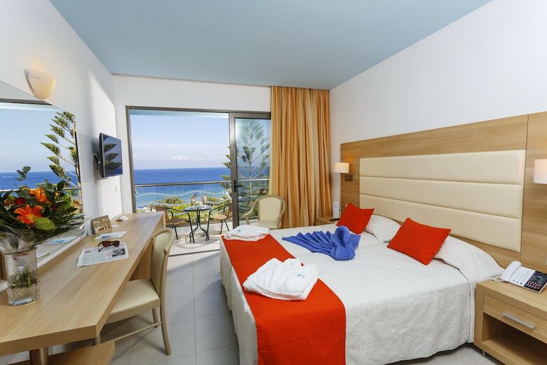 Hotel Blue Horizon