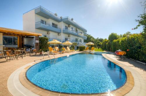 Antomar Apartments And Studios