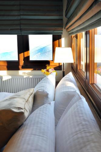 Hostal Guesthouse Rousis