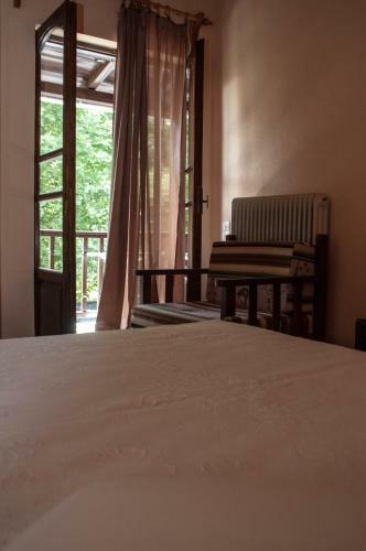 Hostal Haravgi