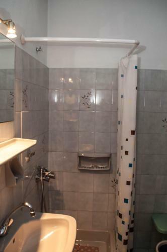 Hostal Haravgi