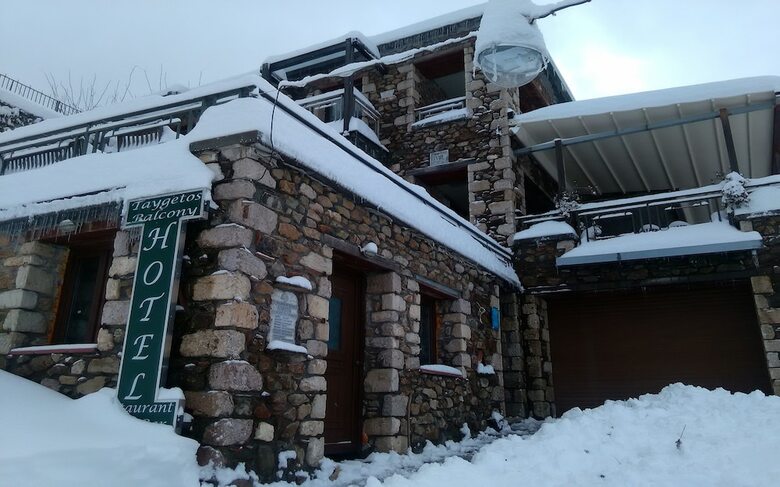 Apartamento Taygetos' Balcony