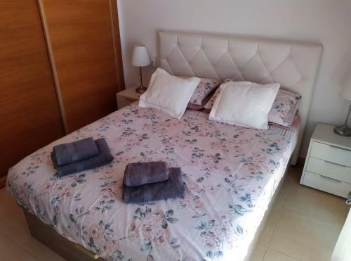 Exquisite 3 Bed Apartment With Private Jacuzzi