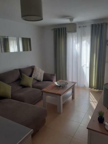 Exquisite 3 Bed Apartment With Private Jacuzzi