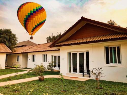 Hostal River View Villas