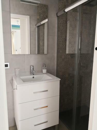 Apartamentos En Paseo Maritimo