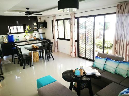 Hostal Casa Herminia Baler