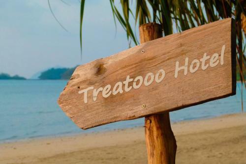 Treatooo Hotel