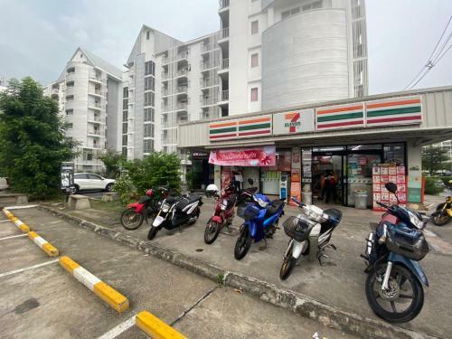 Hotel The Campus Rangsit