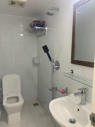 Convenient Living In A Studio Apartment In Basundhara