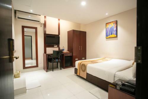 Jatra Hotel Grand Royal