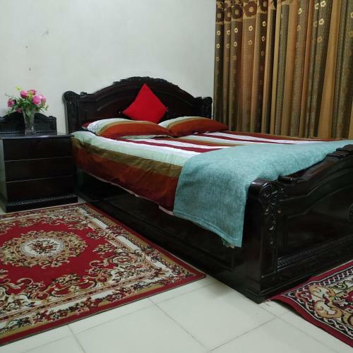 Hostal Crowd In Guest House Bd
