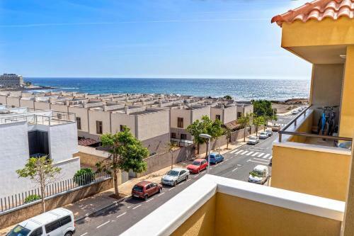 Apartamento La Perla Beach Apt With Pool
