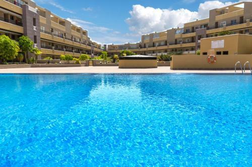 Apartamento La Perla Beach Apt With Pool