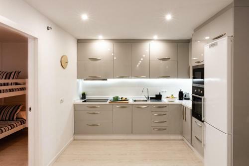 Apartment El M�dano Experimental Beach