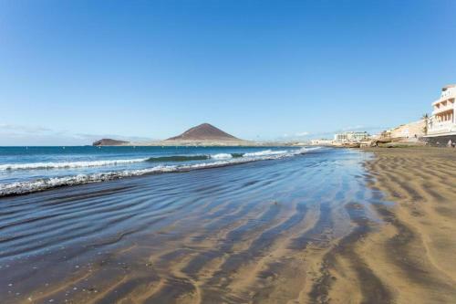 Family Apartment -3 Bedrooms And Rooftop