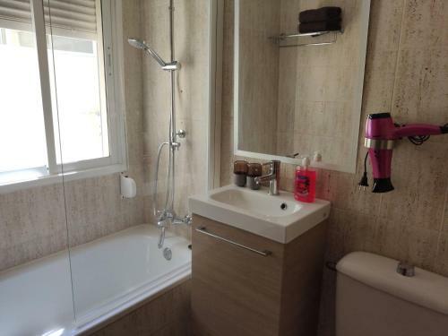 Apartamento Familiar En El M�dano African Style