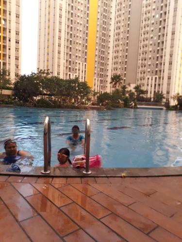 Apartemen Springlake Summarecon Bekasi-by Bu Johan