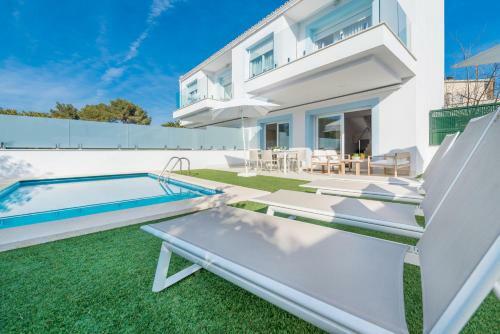 Villa Lago B! Vacaciones En Las Playas de Mallorca