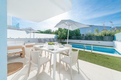Villa Lago B! Vacaciones En Las Playas de Mallorca