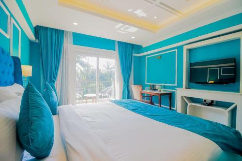 Hotel de Amour - A Dreamy Getaway