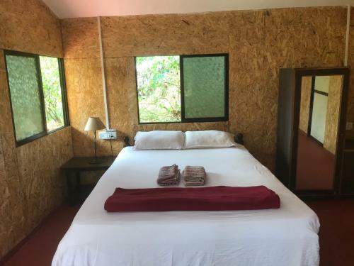 Hotel Five-five Beach Front Cottages