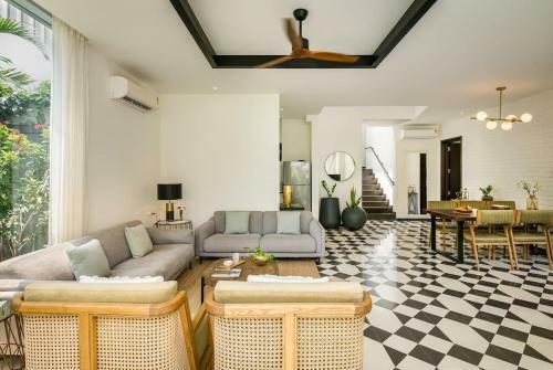 Edgewater Zamora - 3bhk Villa With Private Pool