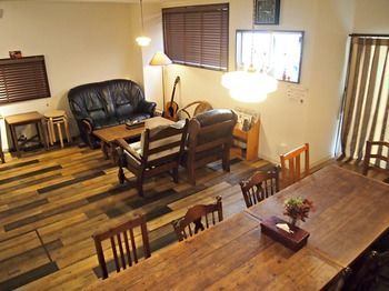 Albergue J-hoppers Hiroshima Guesthouse