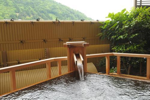 Isuzu Hotel