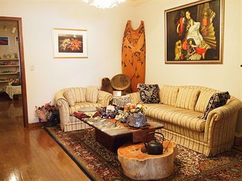 Petit Hotel Corinthian
