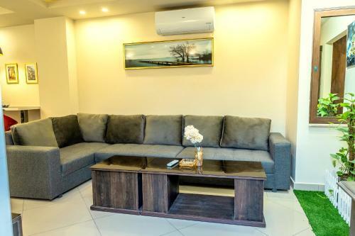 Two Bedroom Deluxe Apartment In Bahria Town