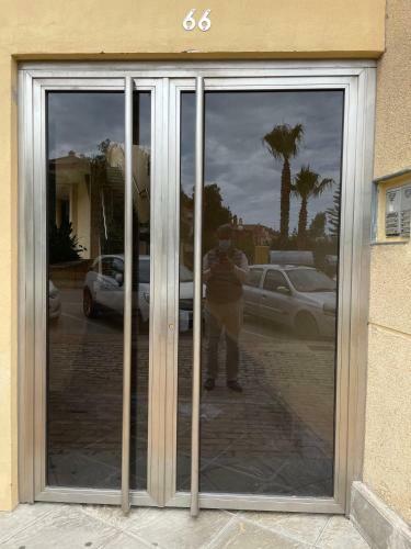 Apartamento En Centro Comercial Las Redes